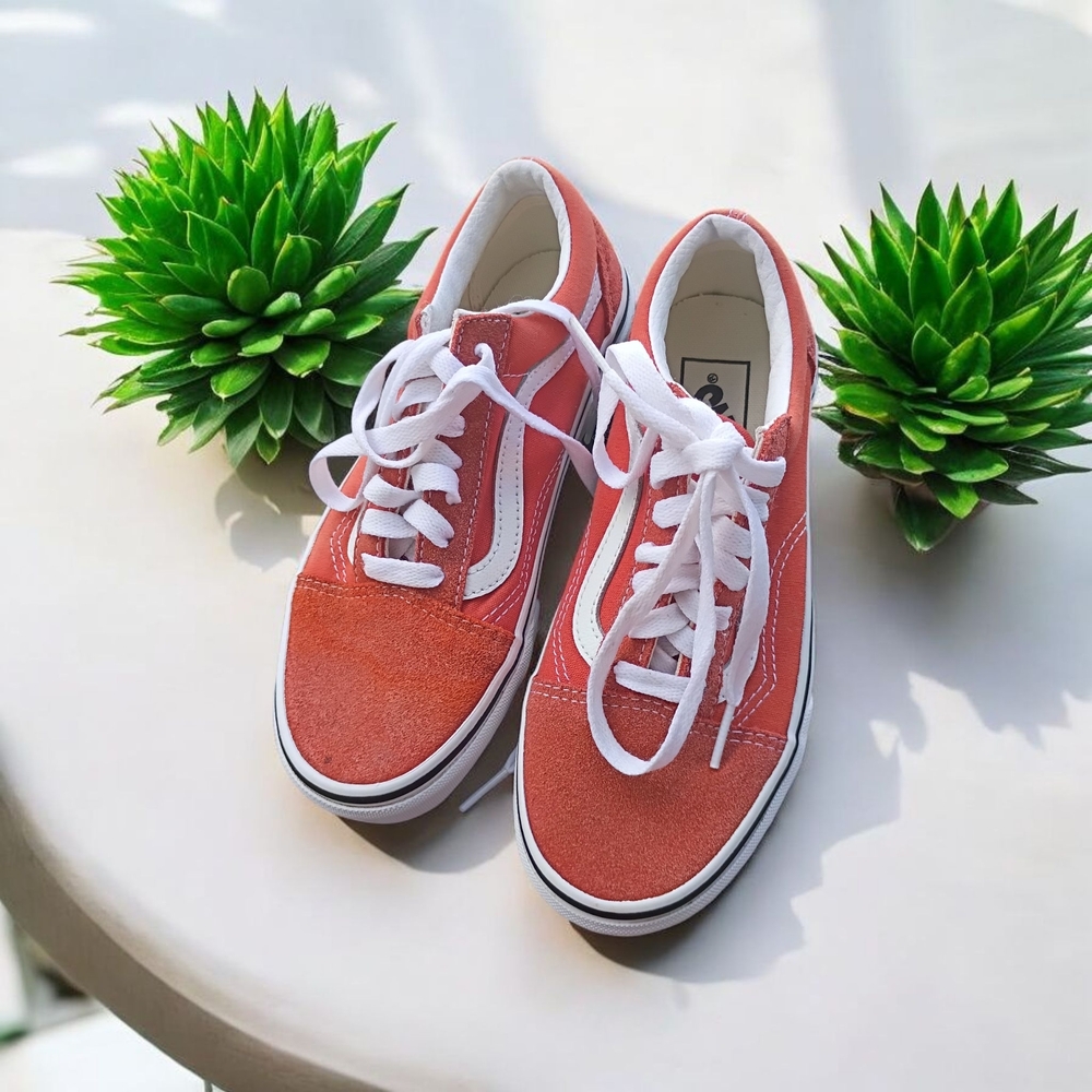 Vans Orange and White Sneakers Mens 3.5 And Womans 5.0